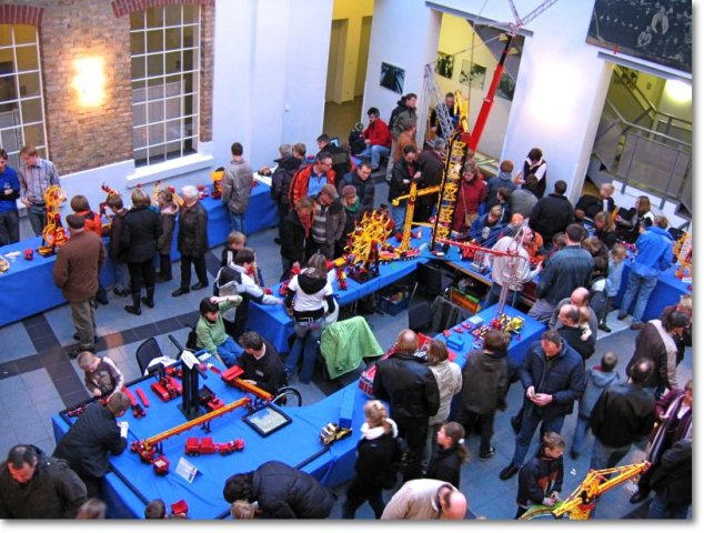 Modellshow-01-Emsdetten-2007 - Overzichtsfoto van de tentoonstellingsruimte